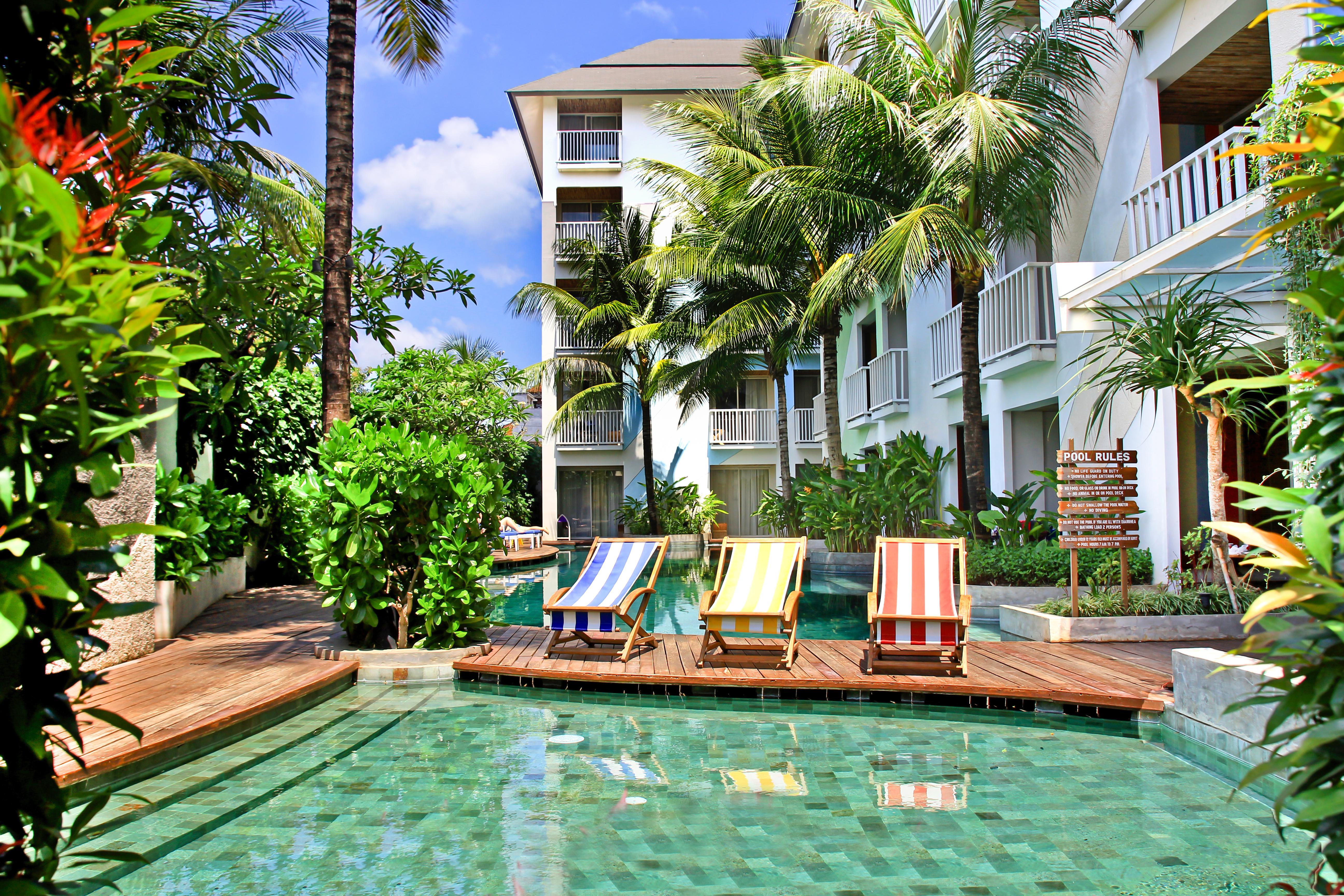 Bliss Surfer Hotel Legian Exterior foto