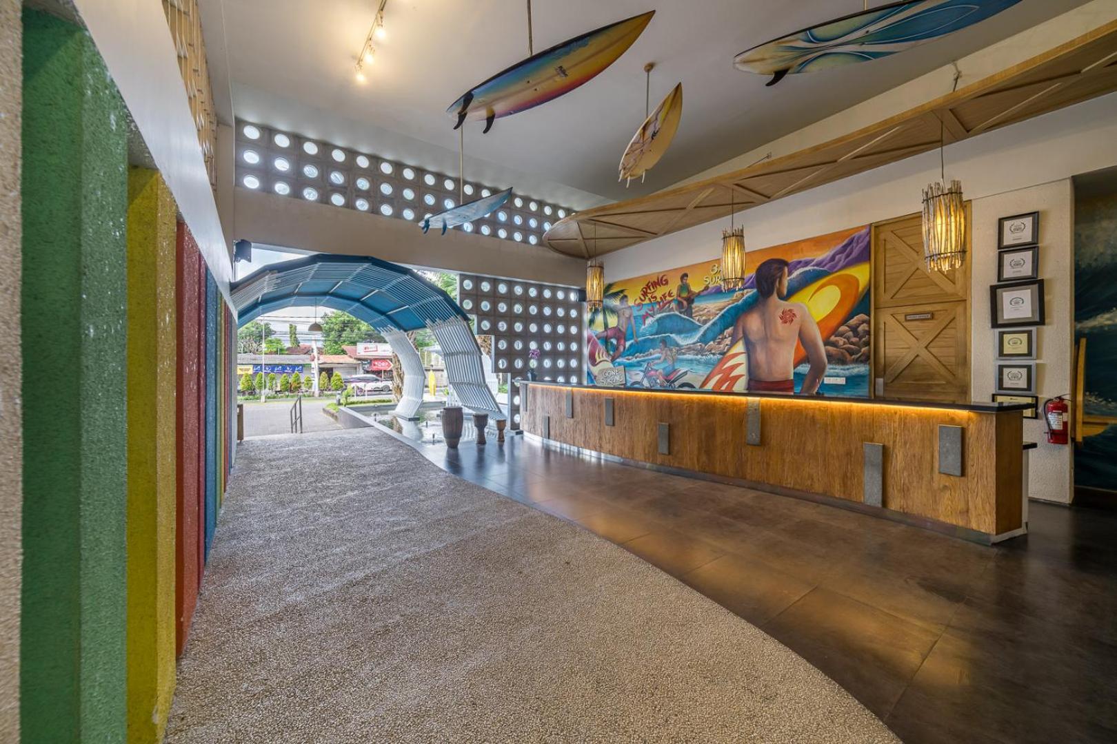 Bliss Surfer Hotel Legian Exterior foto