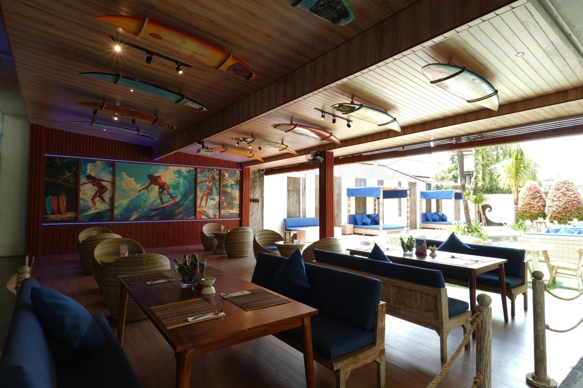Bliss Surfer Hotel Legian Exterior foto